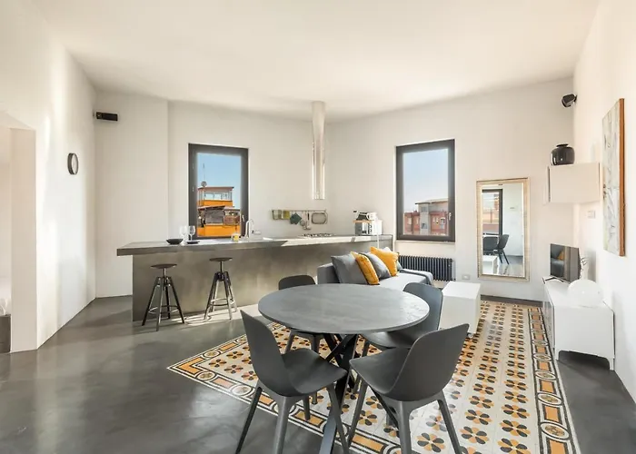 Fantastic Penthouse Over The Sky רומא